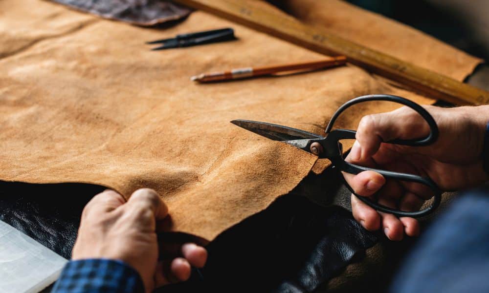 Helpful Tips for Cutting Leather Like a Pro