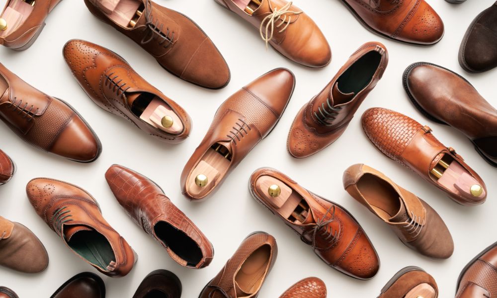 Leather Shoes vs. Sneakers: What’s Right for You?